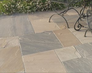 Why is sandstone used for Paving Slabs? 6 reasons you should consider ...